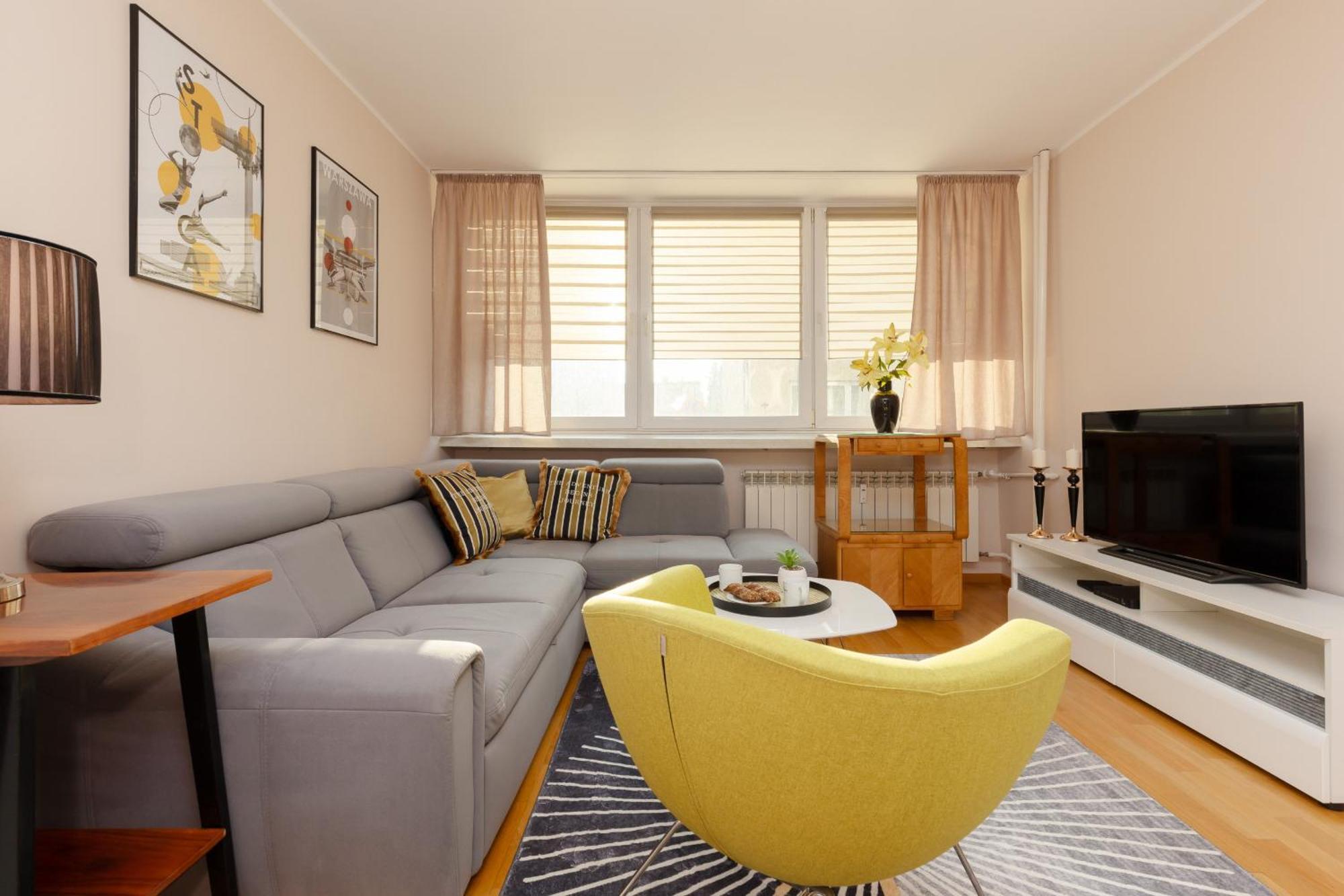 Unique Bright In By Renters * Warszawa
