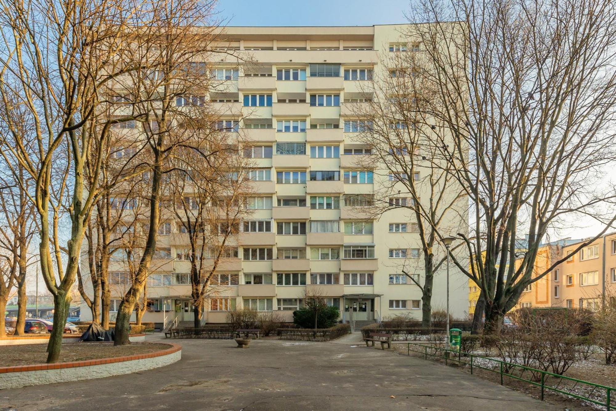 Unique Bright In By Renters Apartament