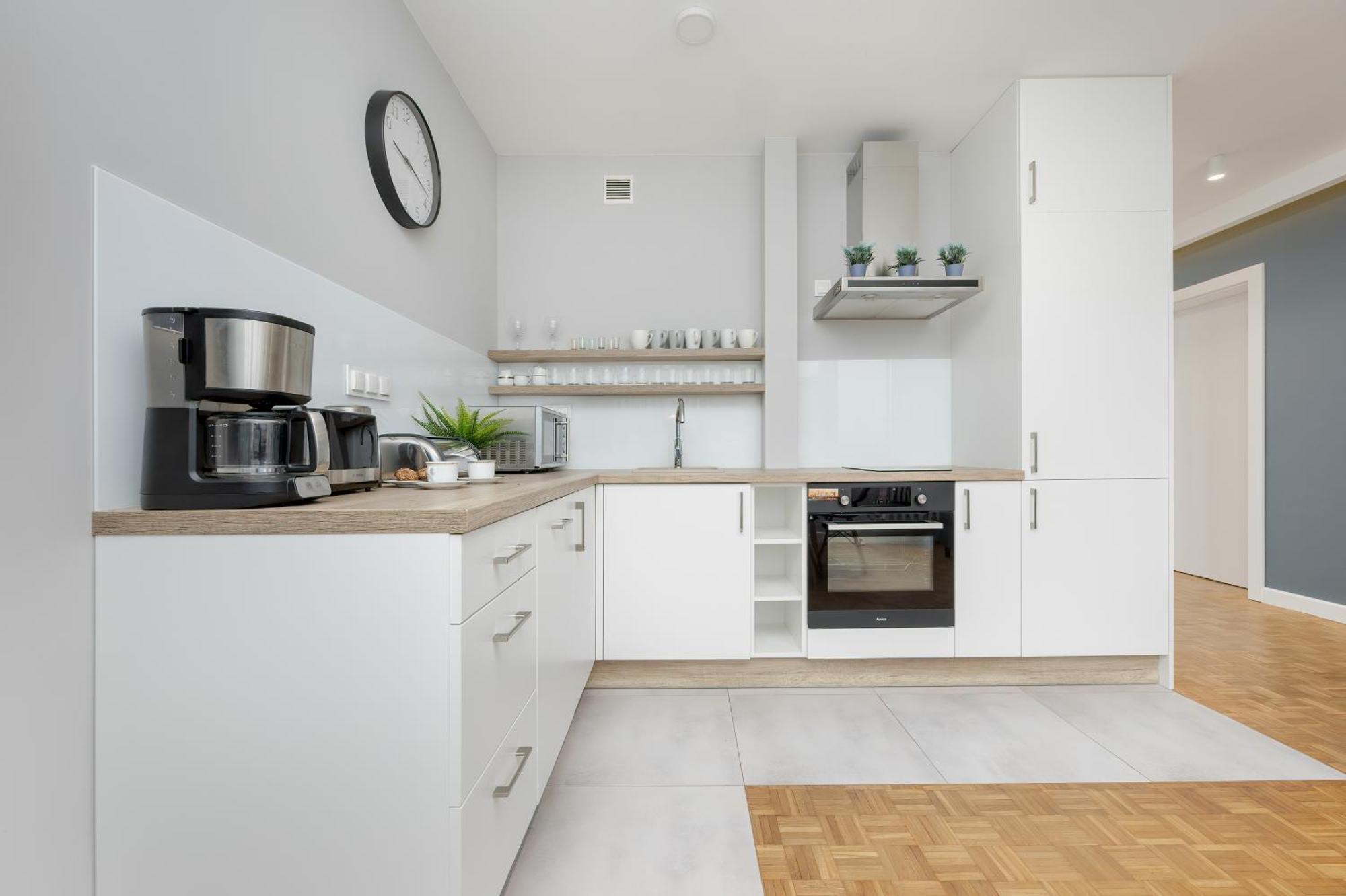 Unique Bright In By Renters Apartment Warsaw